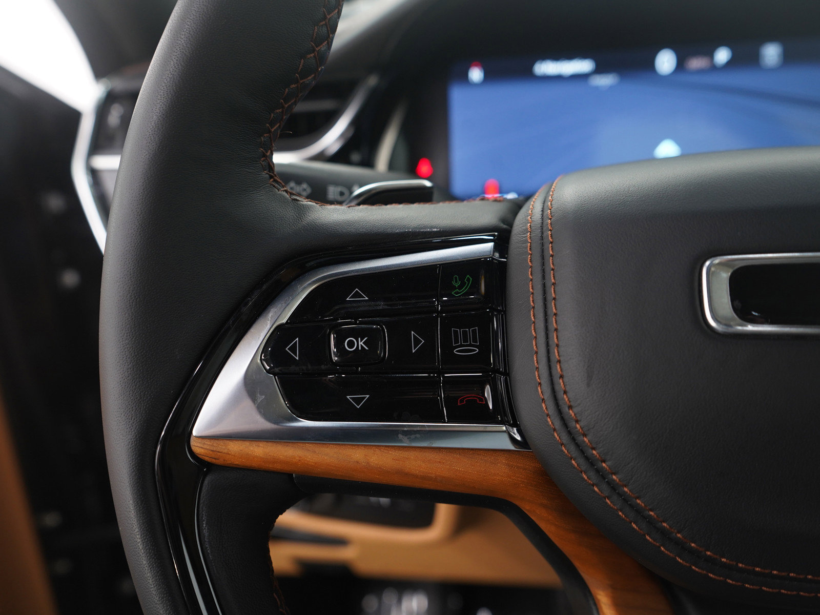 Used 2023 Jeep Grand Cherokee L Summit image 32