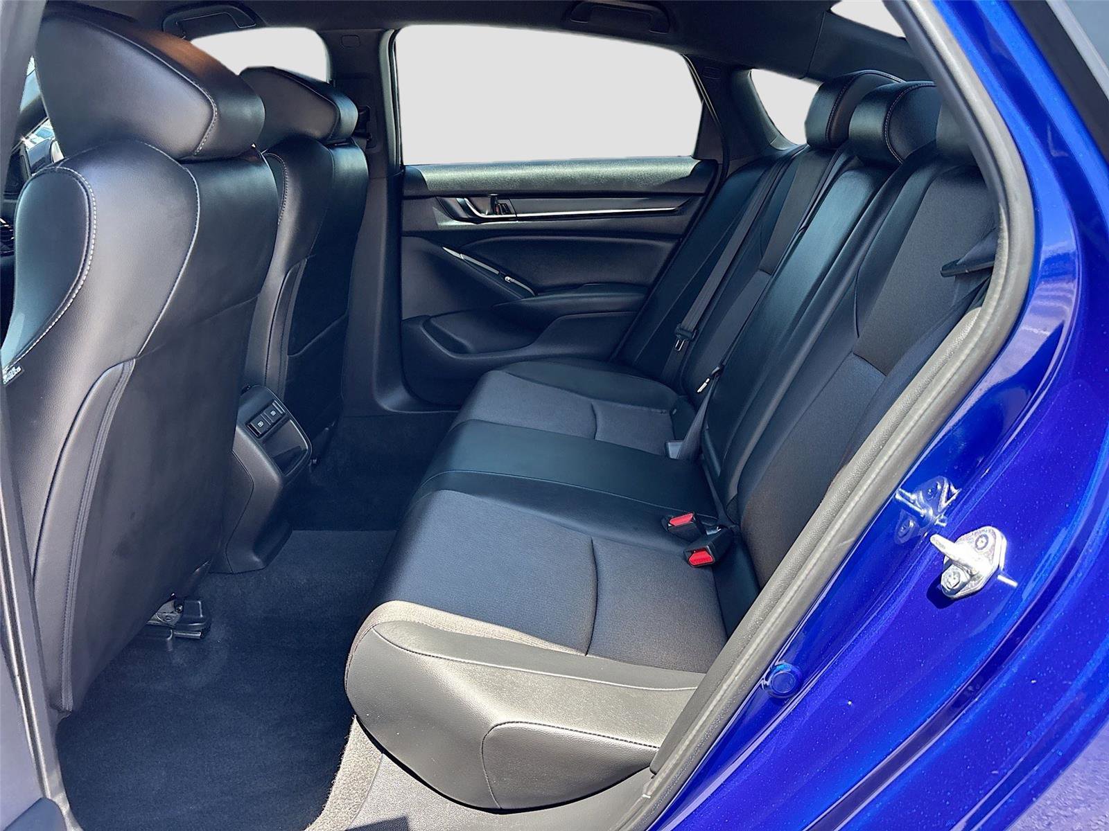 Certified 2022 Honda Accord Sport image 27