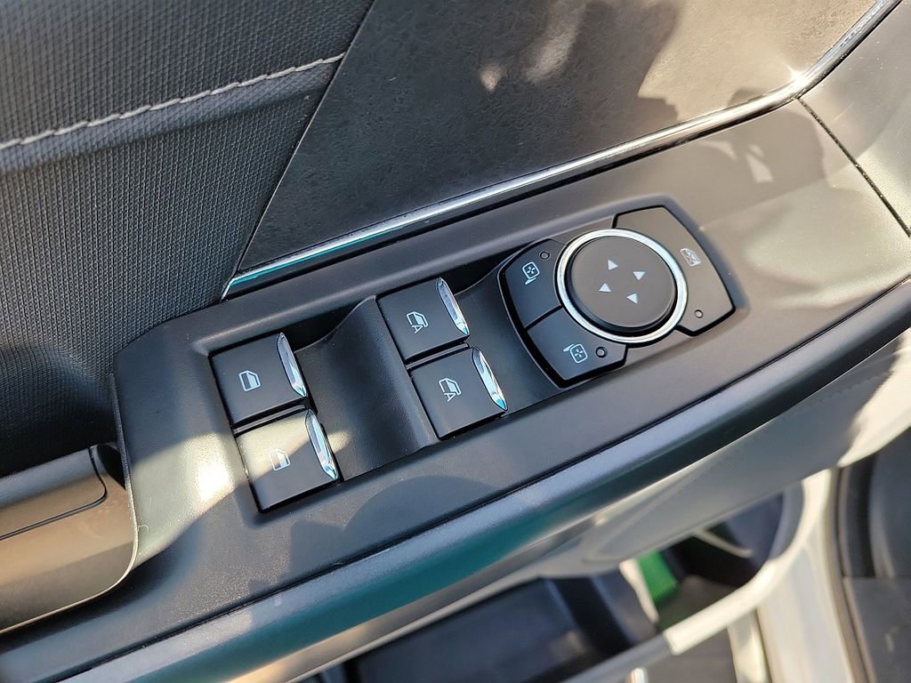 Used 2025 Ford F150 XLT w/ Equipment Group 301A Standard image 11