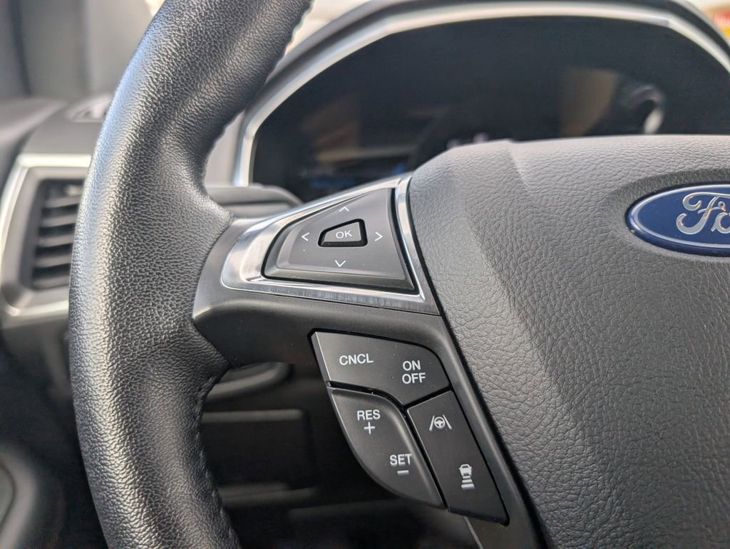 Used 2021 Ford Edge Titanium w/ Equipment Group 301A image 14