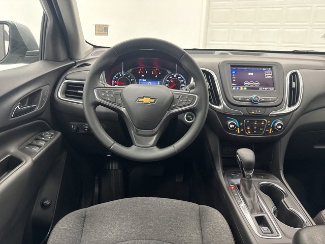Used 2023 Chevrolet Equinox LT w/ Driver Convenience Package image 22