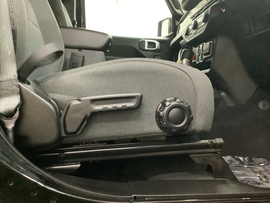 New 2026 Jeep Wrangler Unlimited Sport w/ Convenience Group AWD/4WD image 14