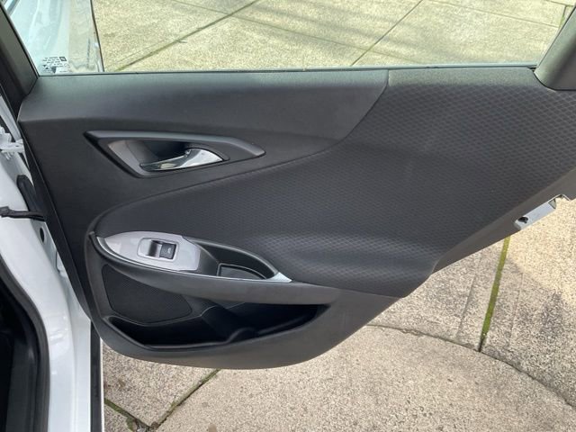 Used 2024 Chevrolet Malibu LT image 27