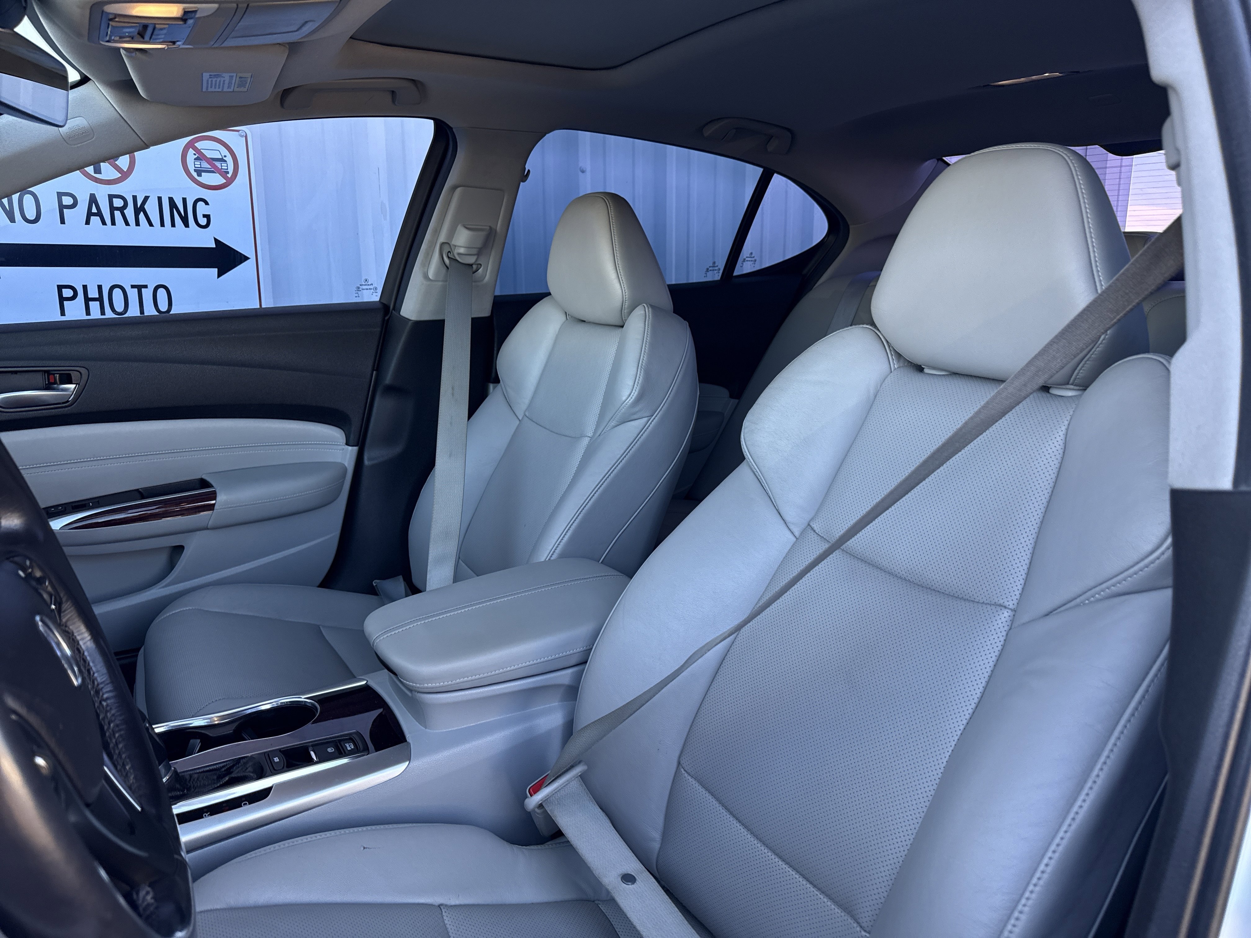 Used 2016 Acura TLX Tech image 10