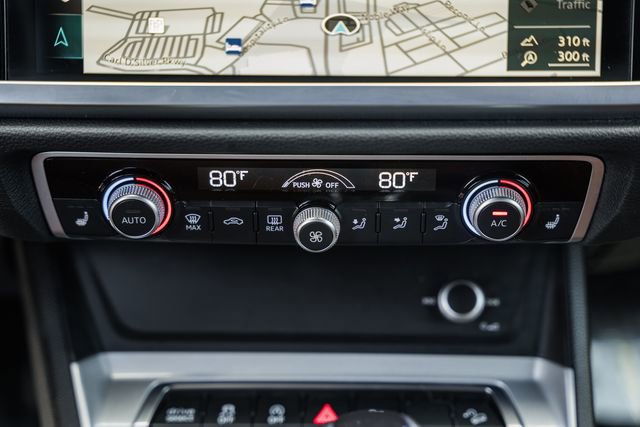 Used 2022 Audi Q3 2.0T Premium Plus image 24