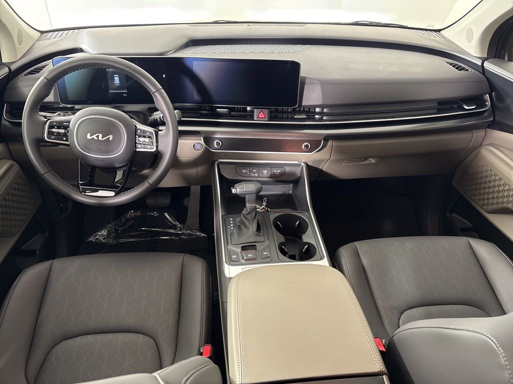 New 2026 Kia Carnival FWD image 34