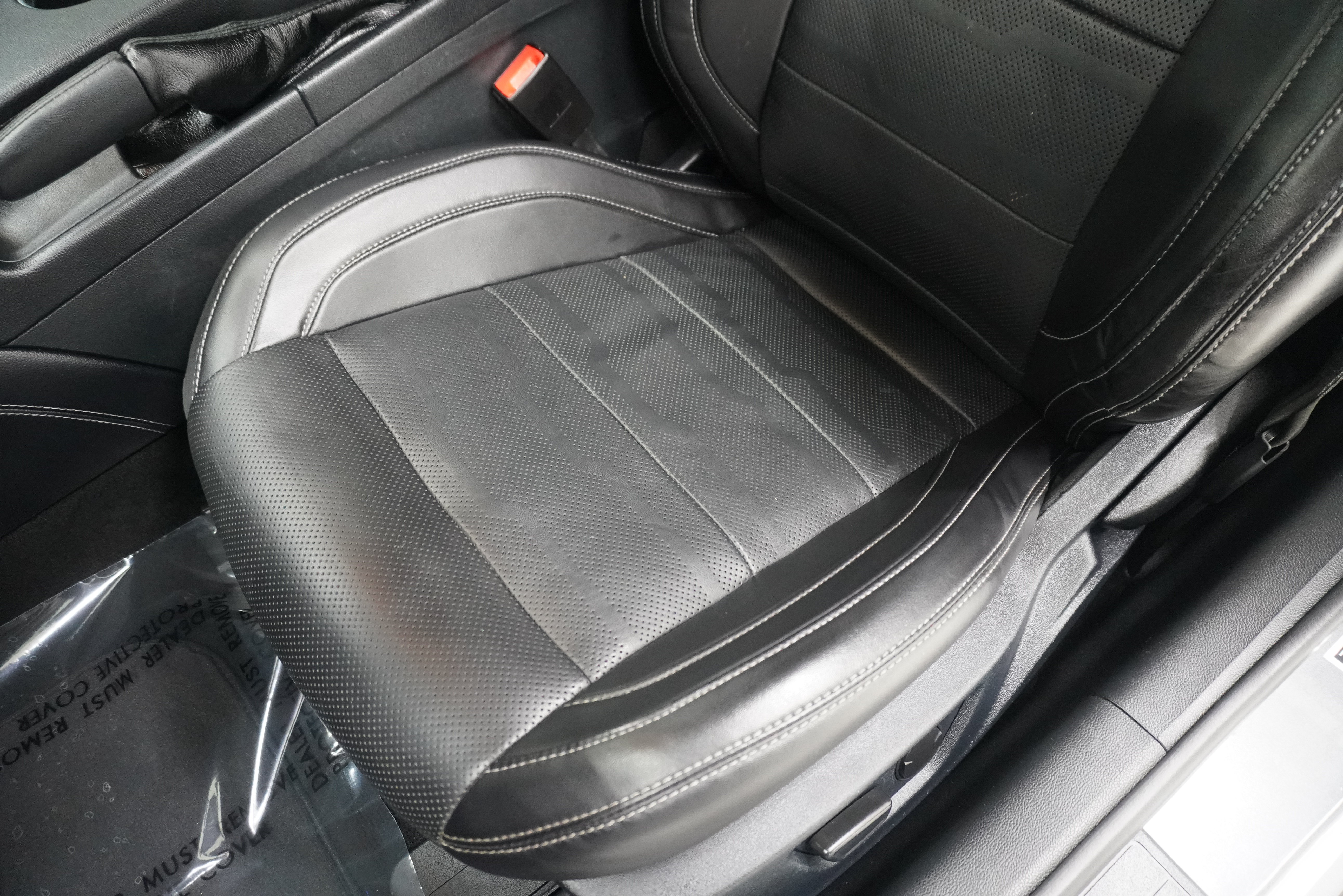Used 2021 Ford Mustang GT Premium w/ Equipment Group 401A RWD image 13