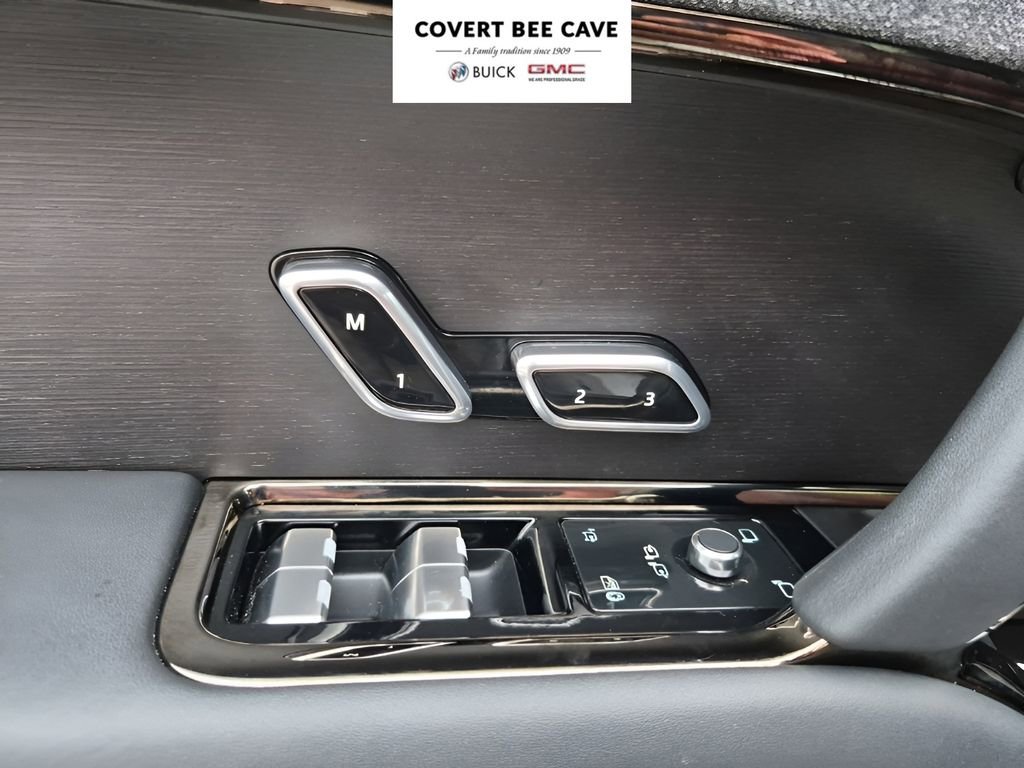 Used 2023 Land Rover Range Rover Sport SE Dynamic image 28