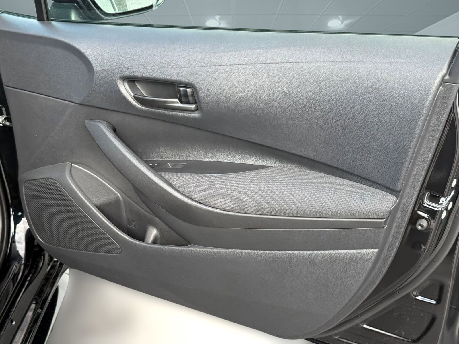 Certified 2026 Toyota Corolla LE FWD image 27