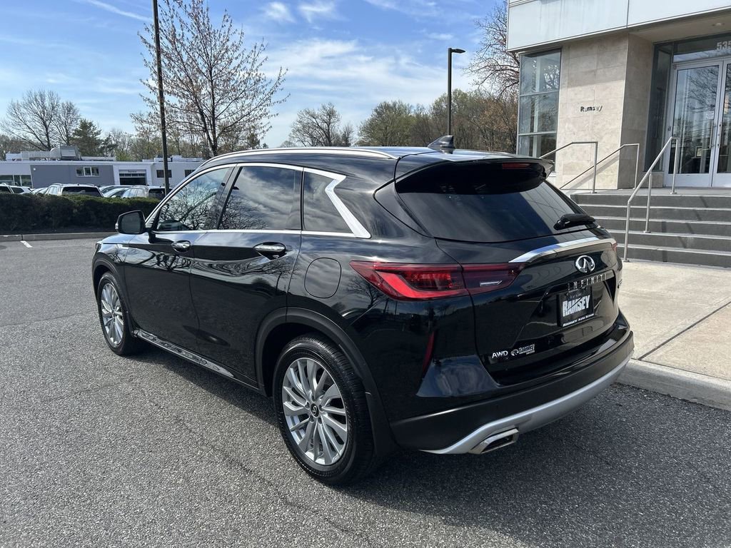 Certified 2025 INFINITI QX50 Luxe image 6