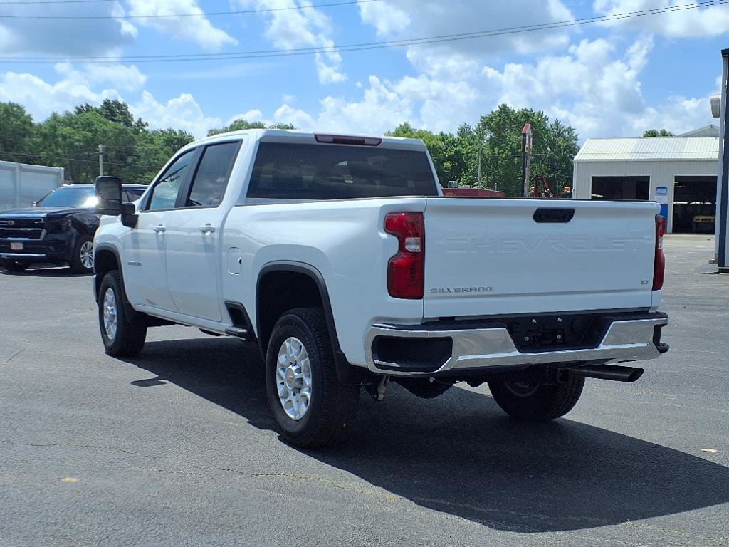 Used 2025 Chevrolet Silverado 2500 LT image 3