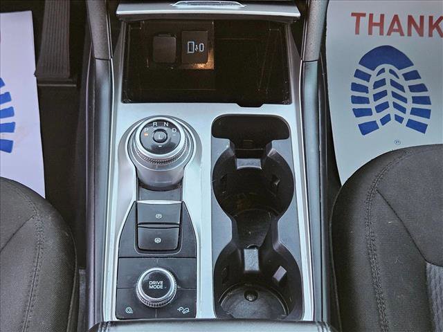 Used 2022 Ford Explorer XLT image 12