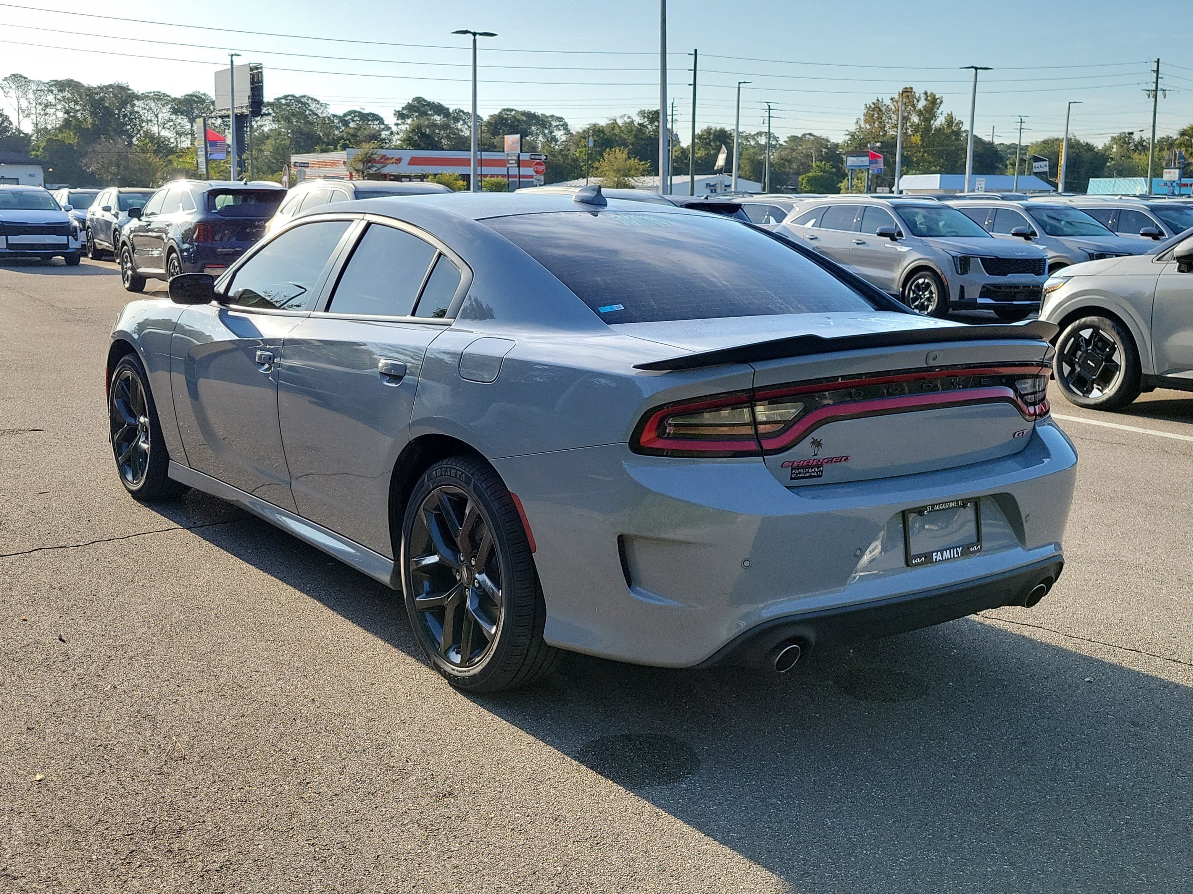Used 2022 Dodge Charger GT w/ Blacktop Package RWD image 4
