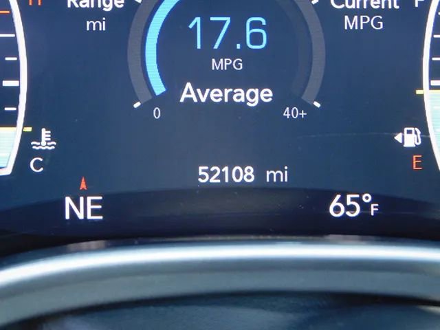 Used 2025 Chrysler Pacifica Select FWD image 22