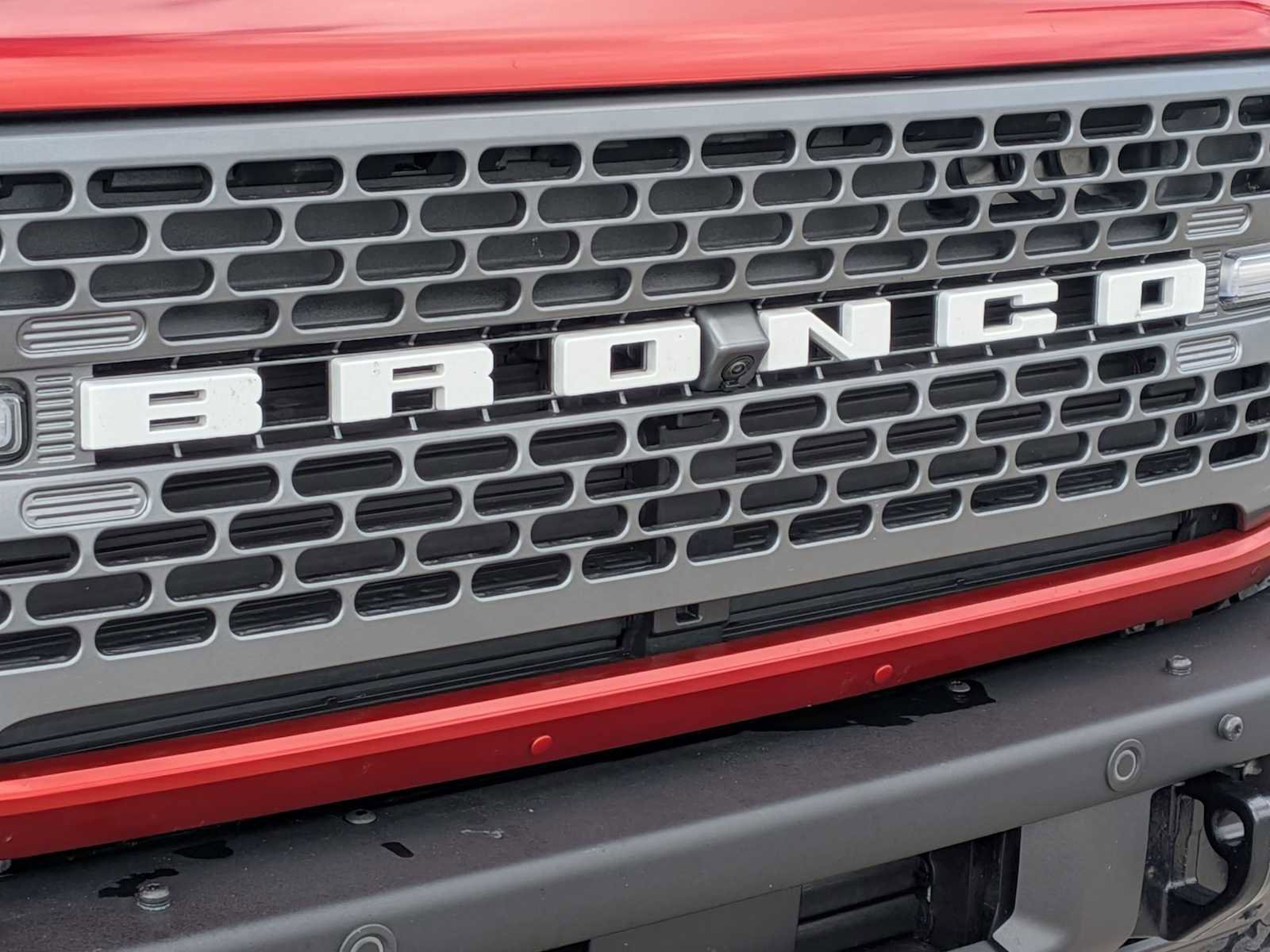 Used 2024 Ford Bronco Badlands image 12