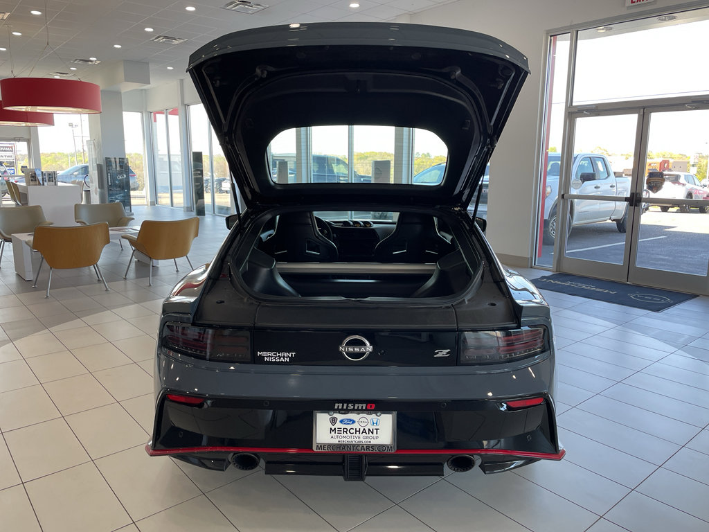 Used 2025 Nissan Z NISMO w/ Floor Mat Package image 20