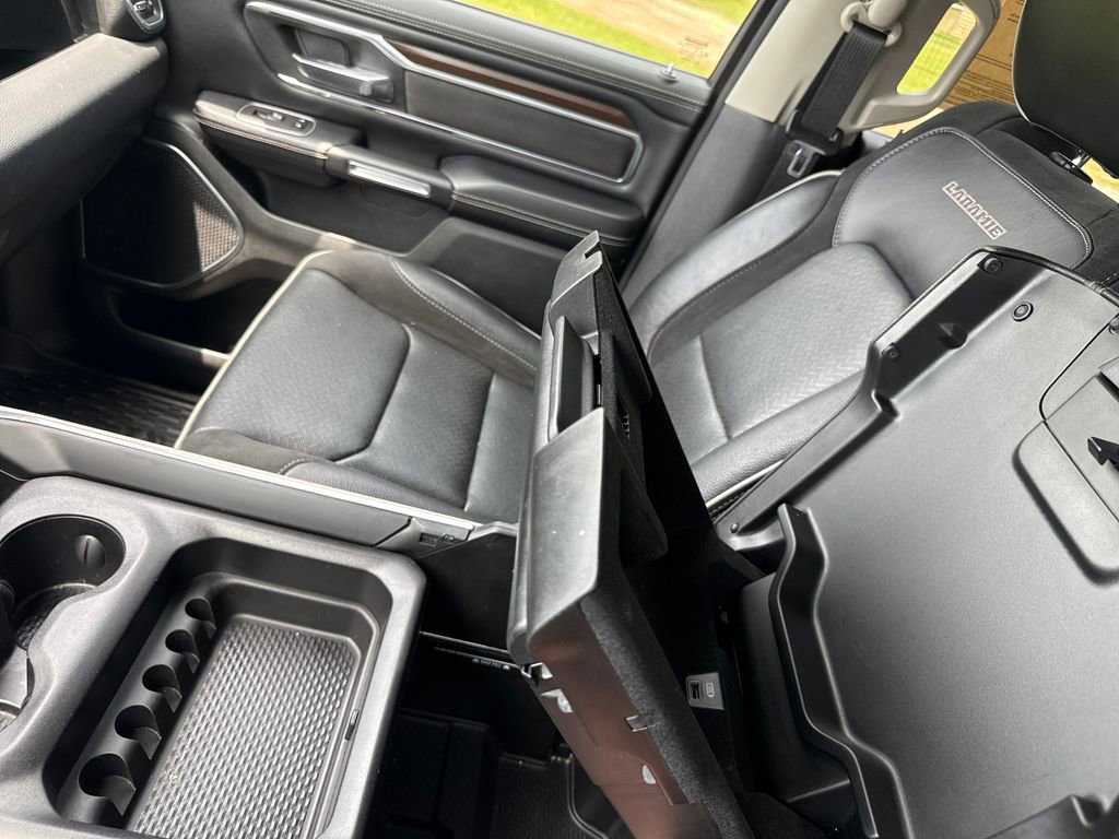 Used 2022 RAM 1500 Laramie AWD/4WD image 39