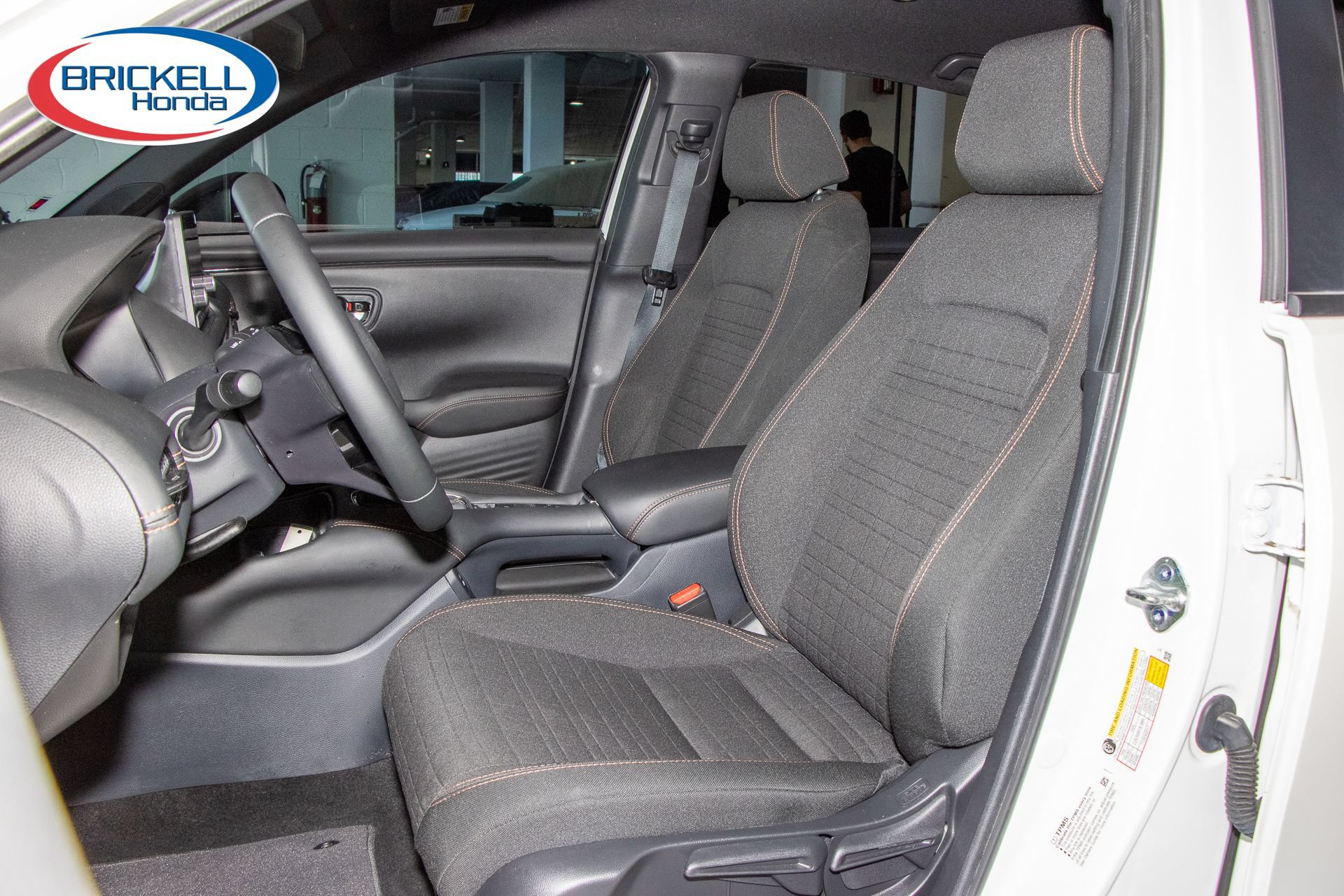 Certified 2025 Honda HR-V Sport image 15