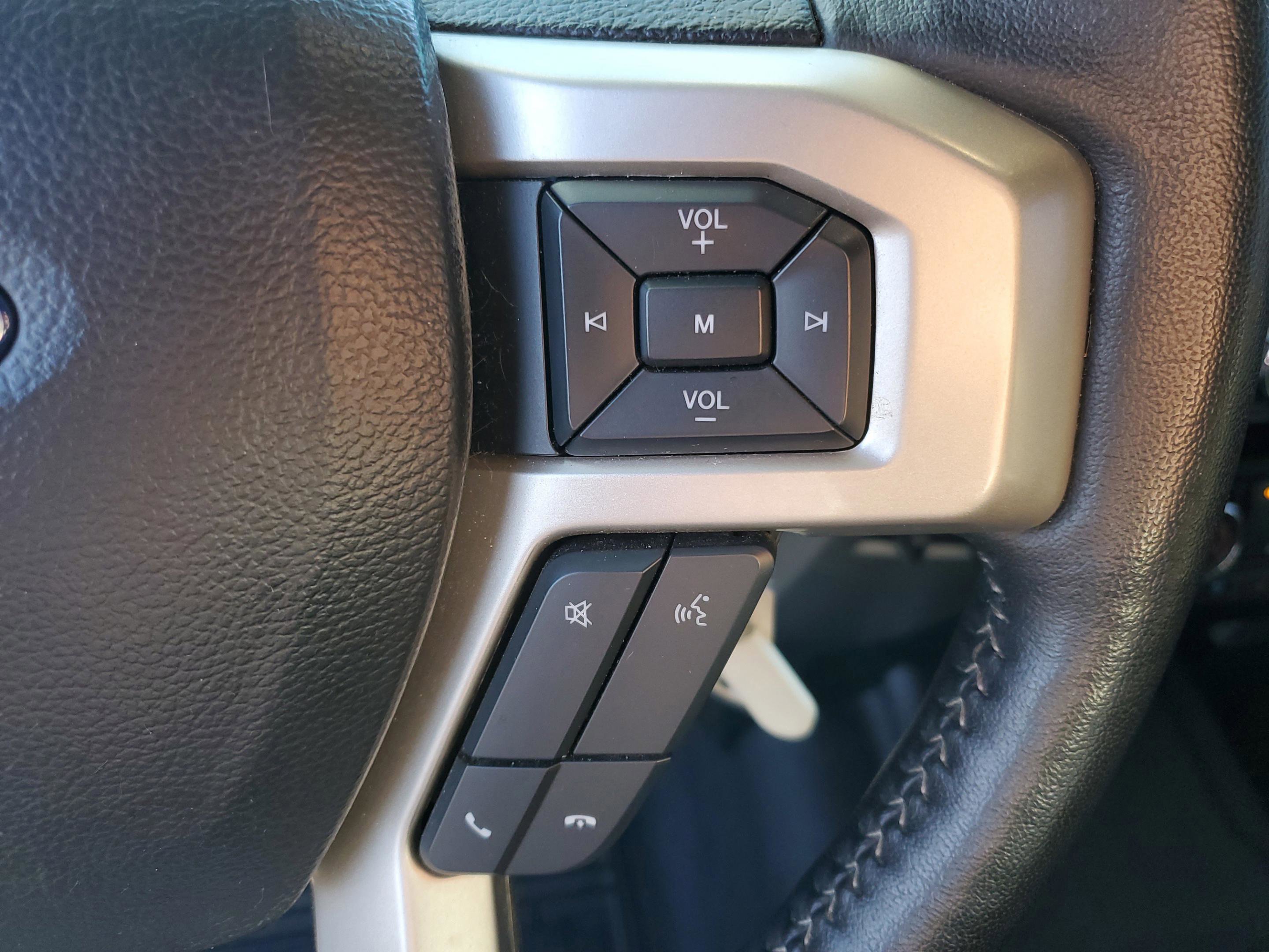 Certified 2021 Ford F350 Lariat w/ Lariat Value Package image 26