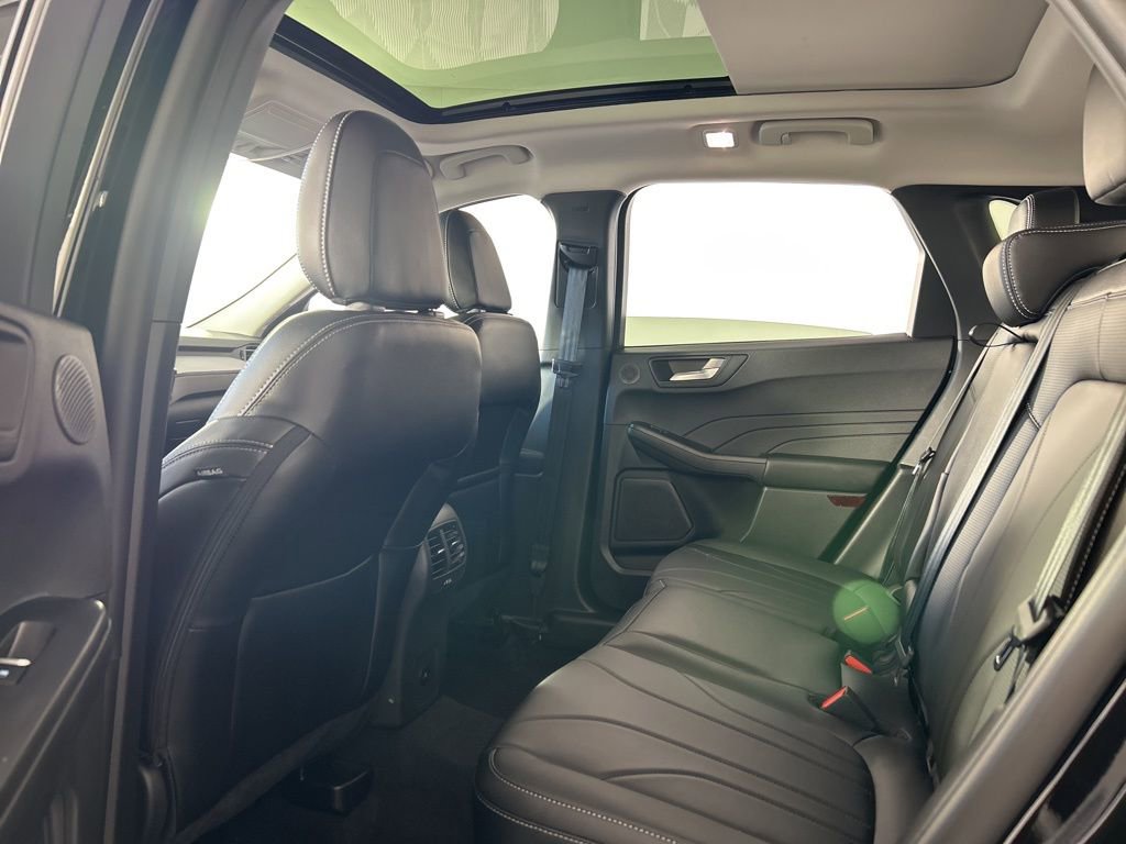 New 2026 Ford Escape Platinum image 27