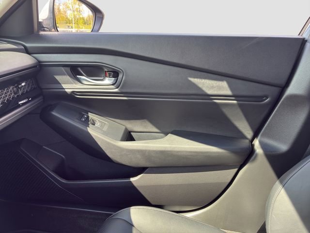 Used 2025 Honda Accord EX-L image 18