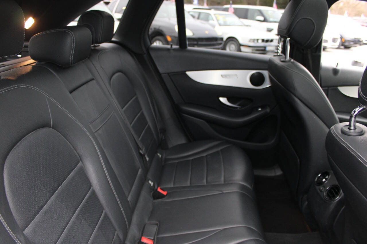 Used 2019 Mercedes-Benz GLC 300 GLC 300 4MATIC AWD 4dr SUV image 20