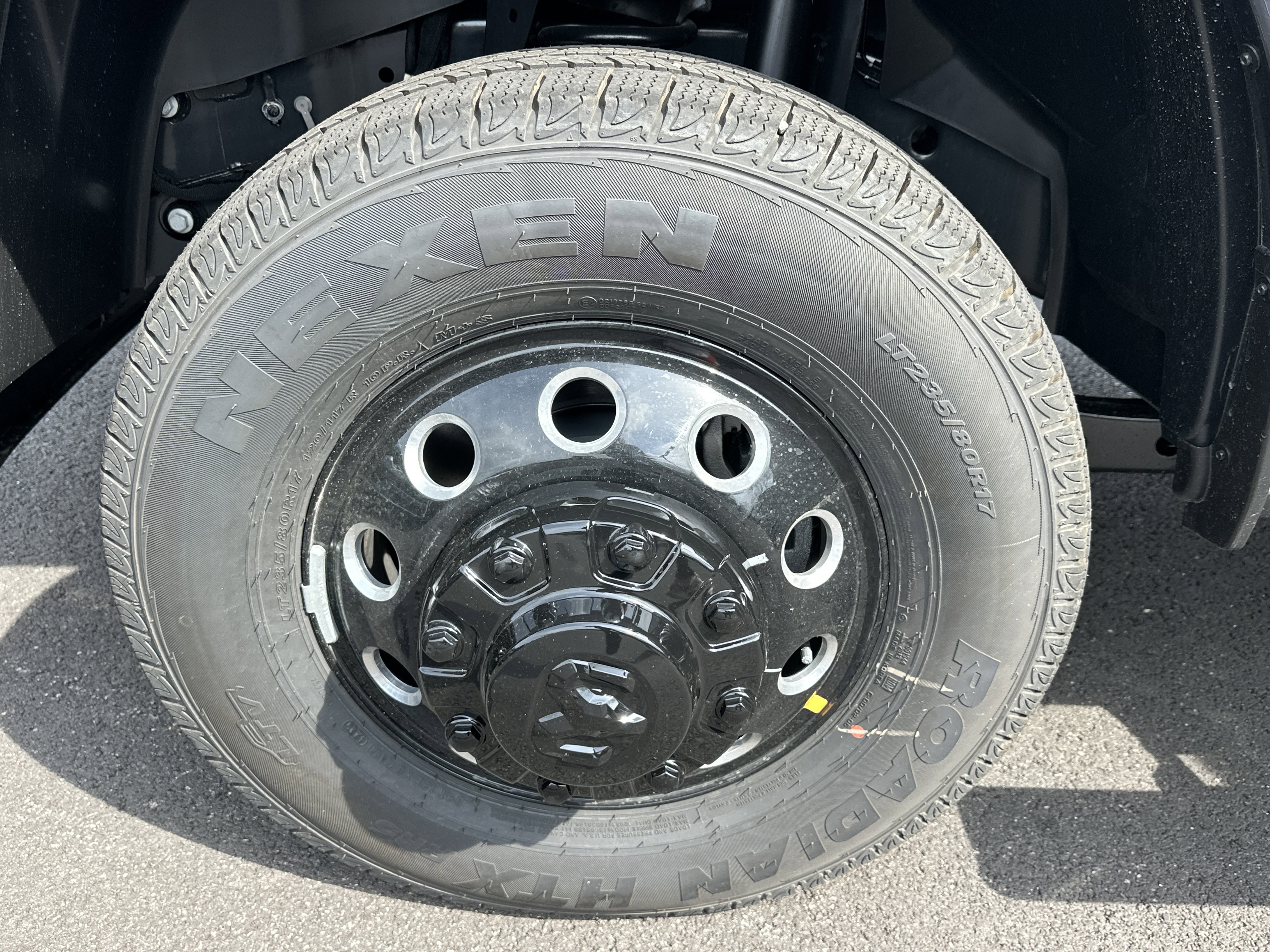 New 2026 RAM 3500 Laramie AWD/4WD image 35