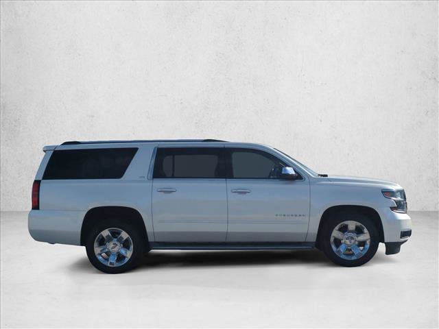 Used 2015 Chevrolet Suburban LTZ image 4
