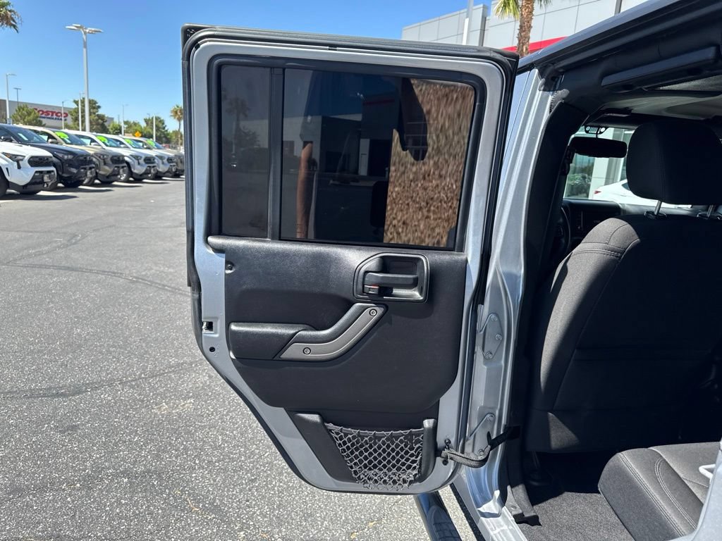 Used 2016 Jeep Wrangler Unlimited Sport w/ Quick Order Package 24S AWD/4WD image 14