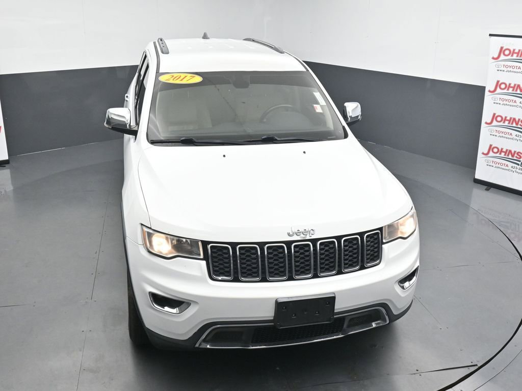 Used 2017 Jeep Grand Cherokee Limited AWD/4WD image 25
