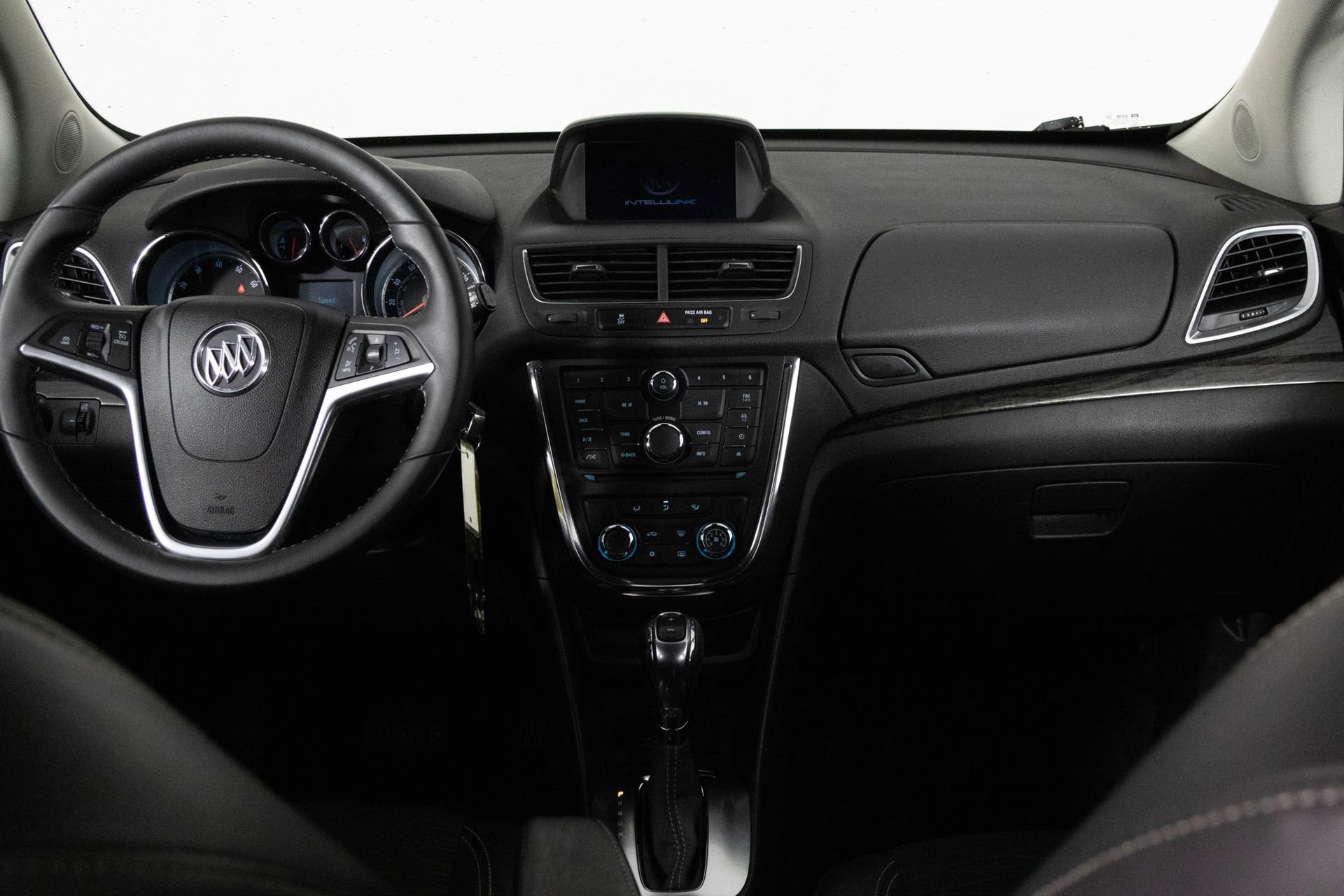 Used 2015 Buick Encore FWD image 22