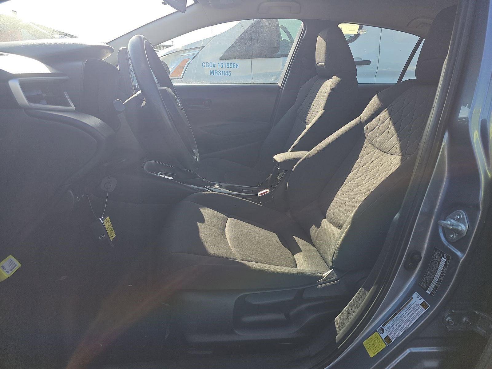 Used 2022 Toyota Corolla LE FWD image 10