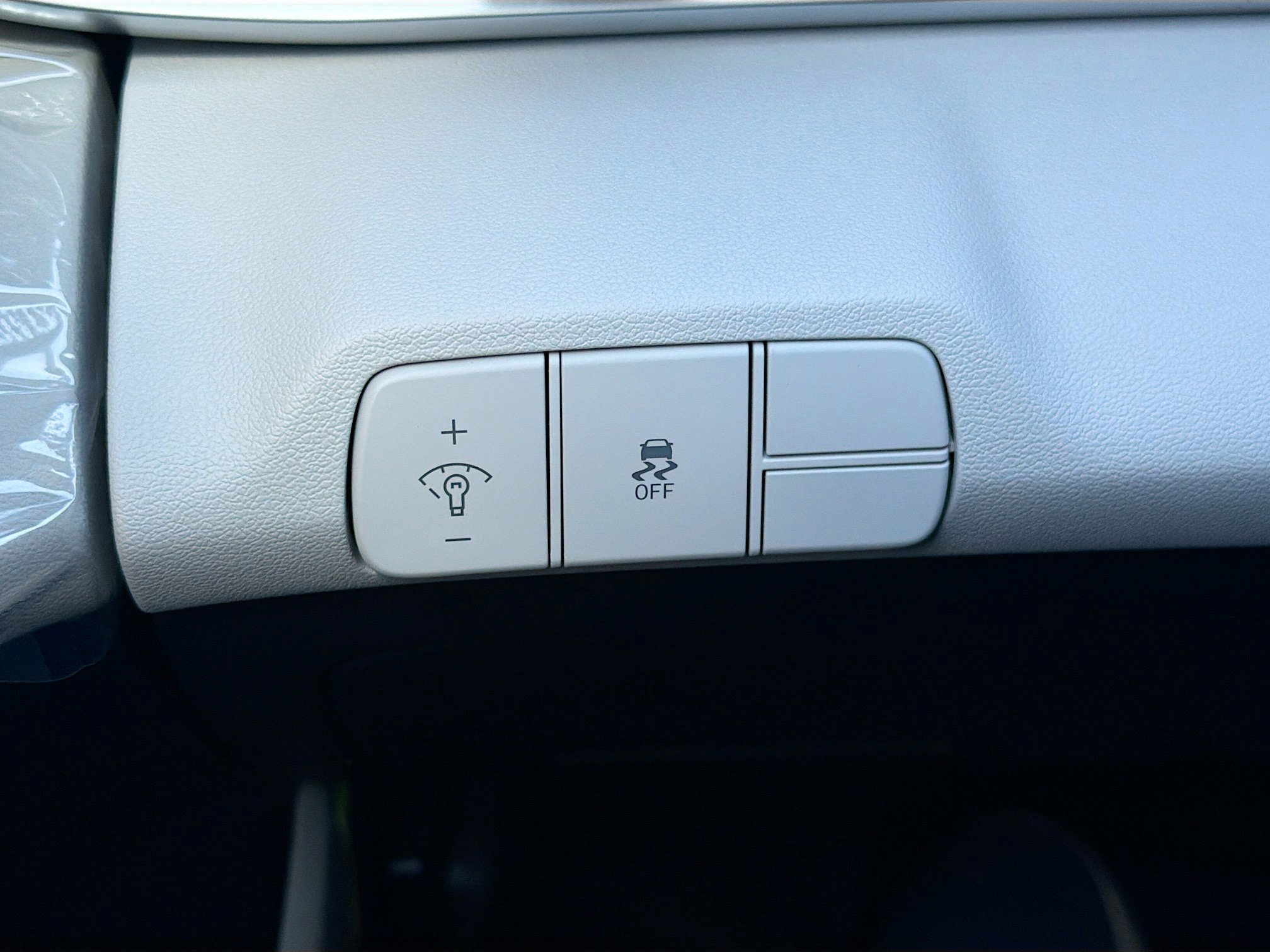 New 2026 Hyundai Elantra Limited image 34