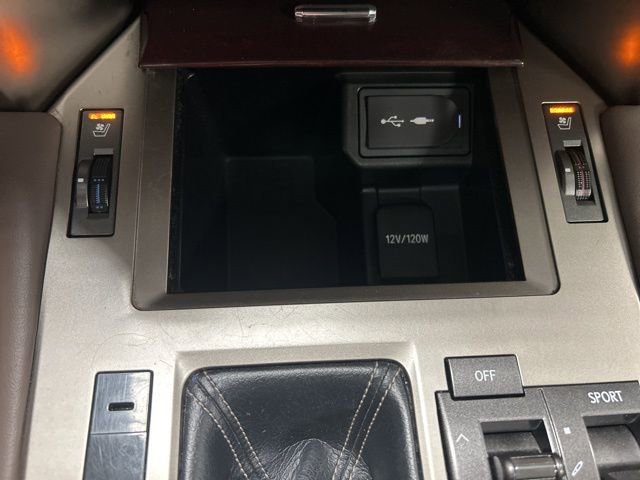 Used 2014 Lexus GX 460 Luxury w/ Preferred Accessory Package image 23