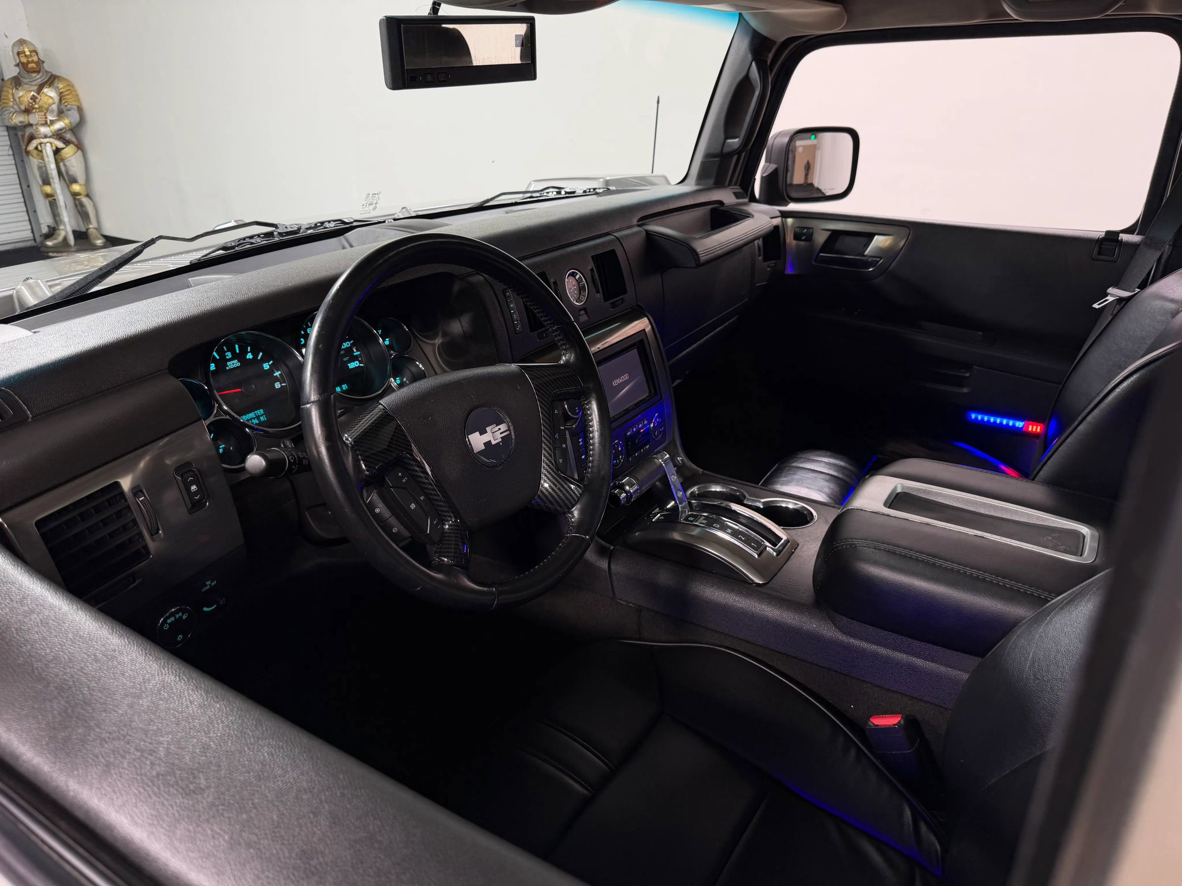 Used 2008 HUMMER H2 Luxury image 15