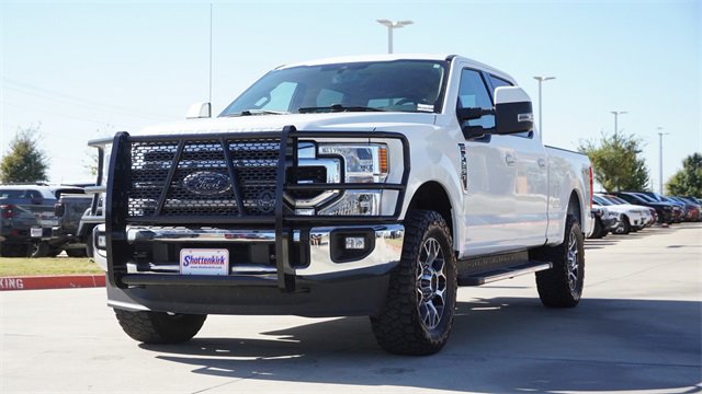 Used 2020 Ford F250 Lariat w/ Lariat Value Package image 3