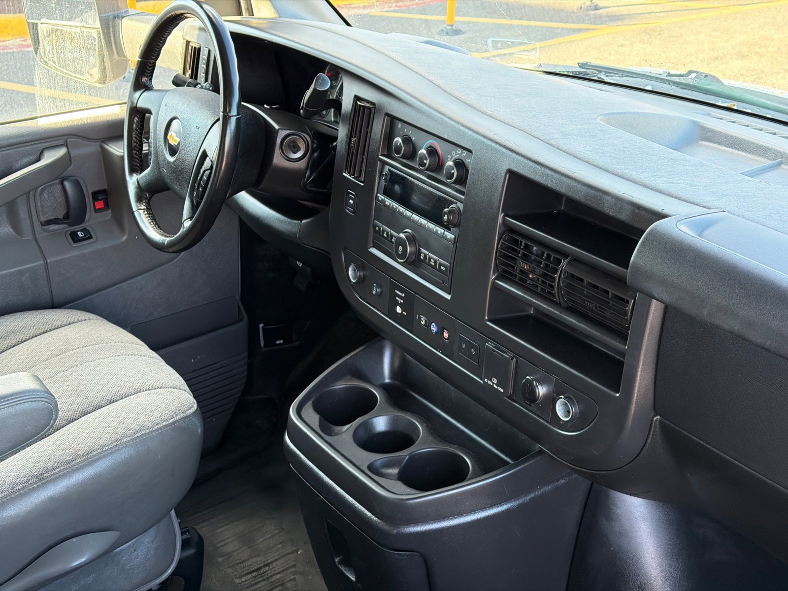 Used 2021 Chevrolet Express 3500 Work Van w/ Power Convenience Package image 13