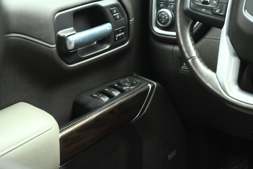 Used 2021 GMC Sierra 1500 SLT w/ SLT Premium Plus Package AWD/4WD image 39