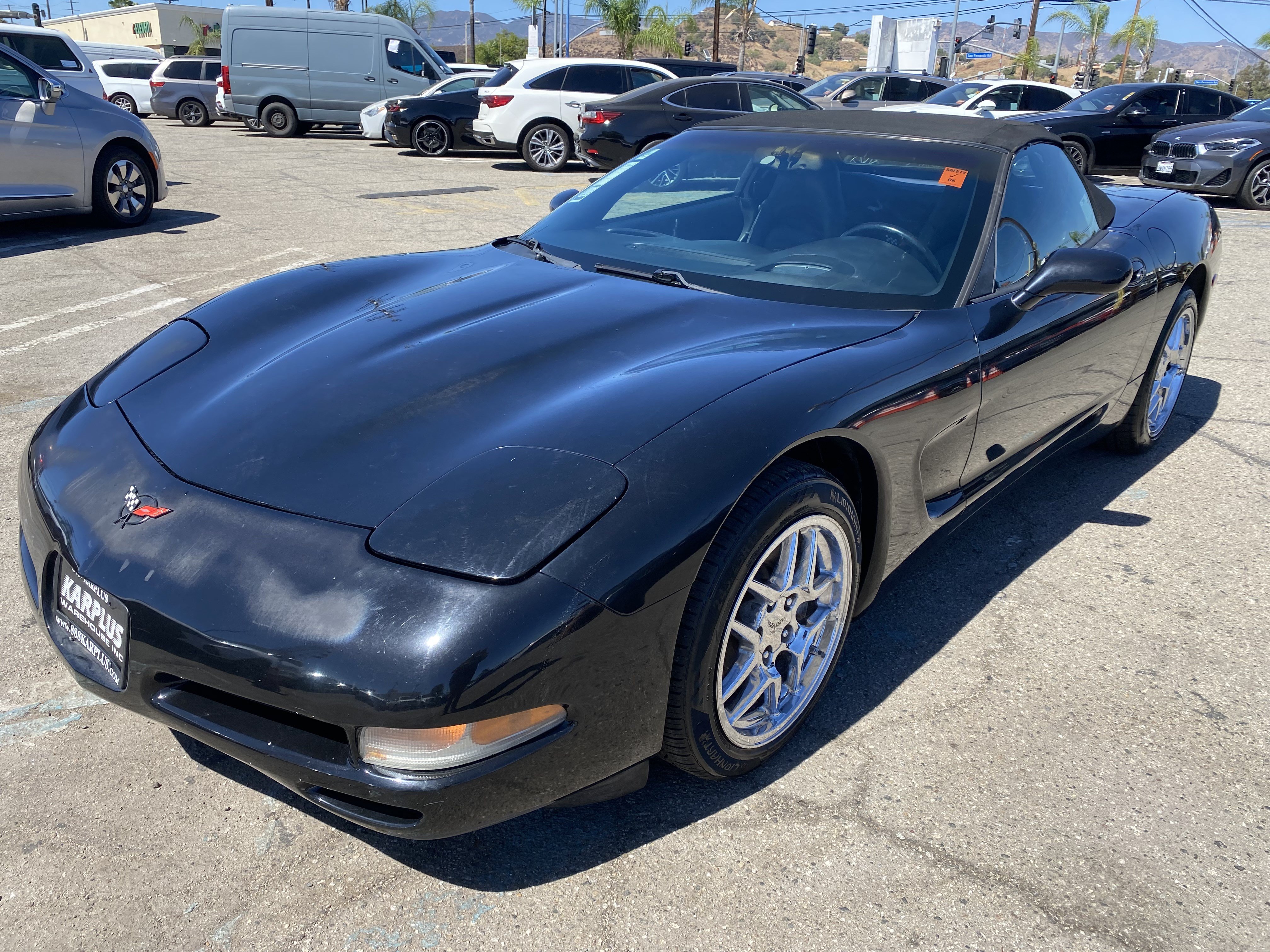 Used 2001 Chevrolet Corvette Convertible w/ Preferred Equipment Group2 RWD image 2