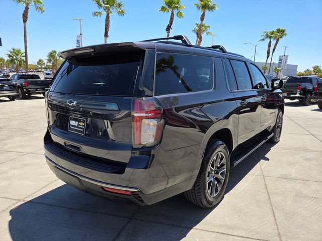 Certified 2022 Chevrolet Suburban Z71 w/ Luxury Package AWD/4WD image 6