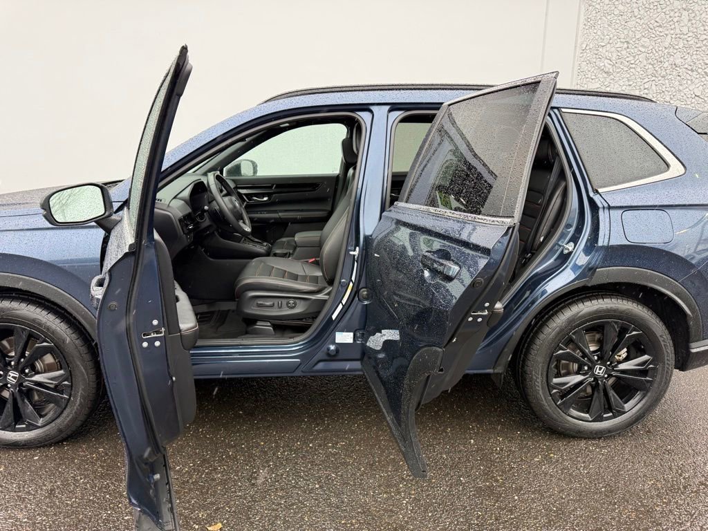 Used 2023 Honda CR-V Sport Touring image 19