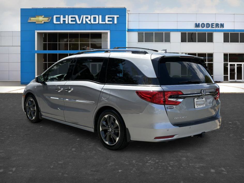 Used 2022 Honda Odyssey Elite image 3