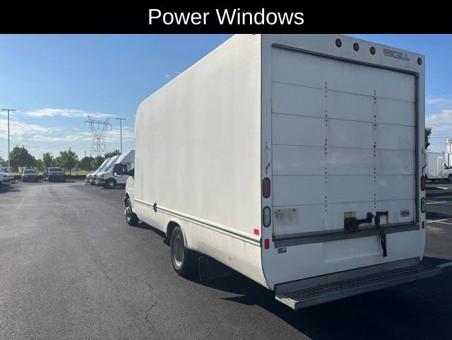 Used 2015 Chevrolet Express 3500 Extended RWD image 9