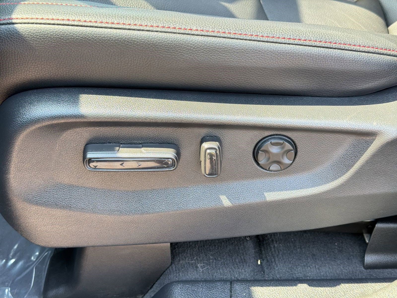 Used 2025 Honda Odyssey Sport-L image 14