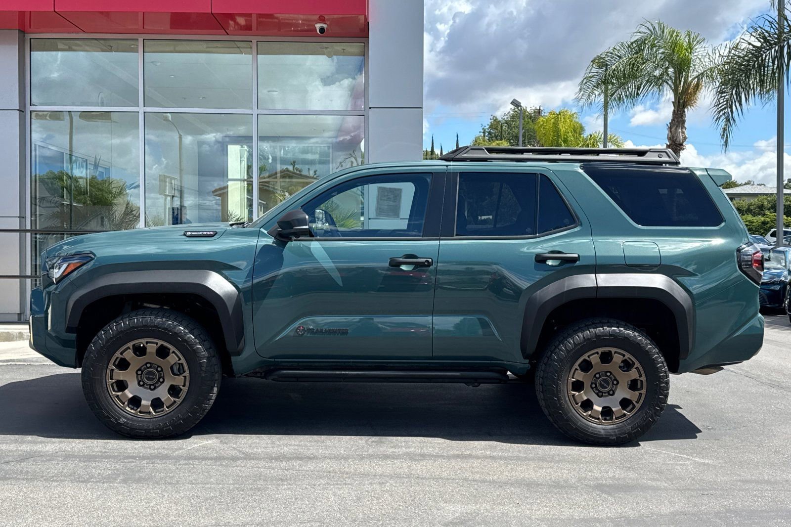 Certified 2025 Toyota 4Runner Trailhunter image 8