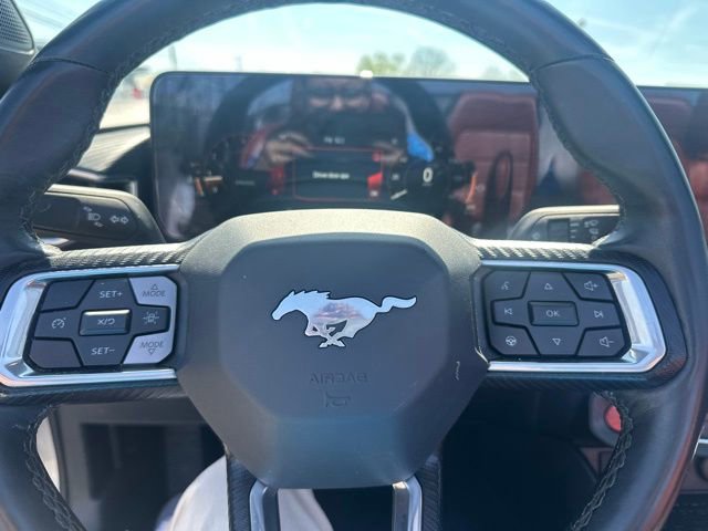 Used 2024 Ford Mustang Premium image 12