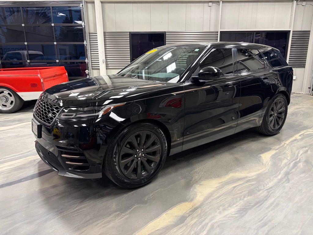 Used 2019 Land Rover Range Rover Velar R-Dynamic SE image 38