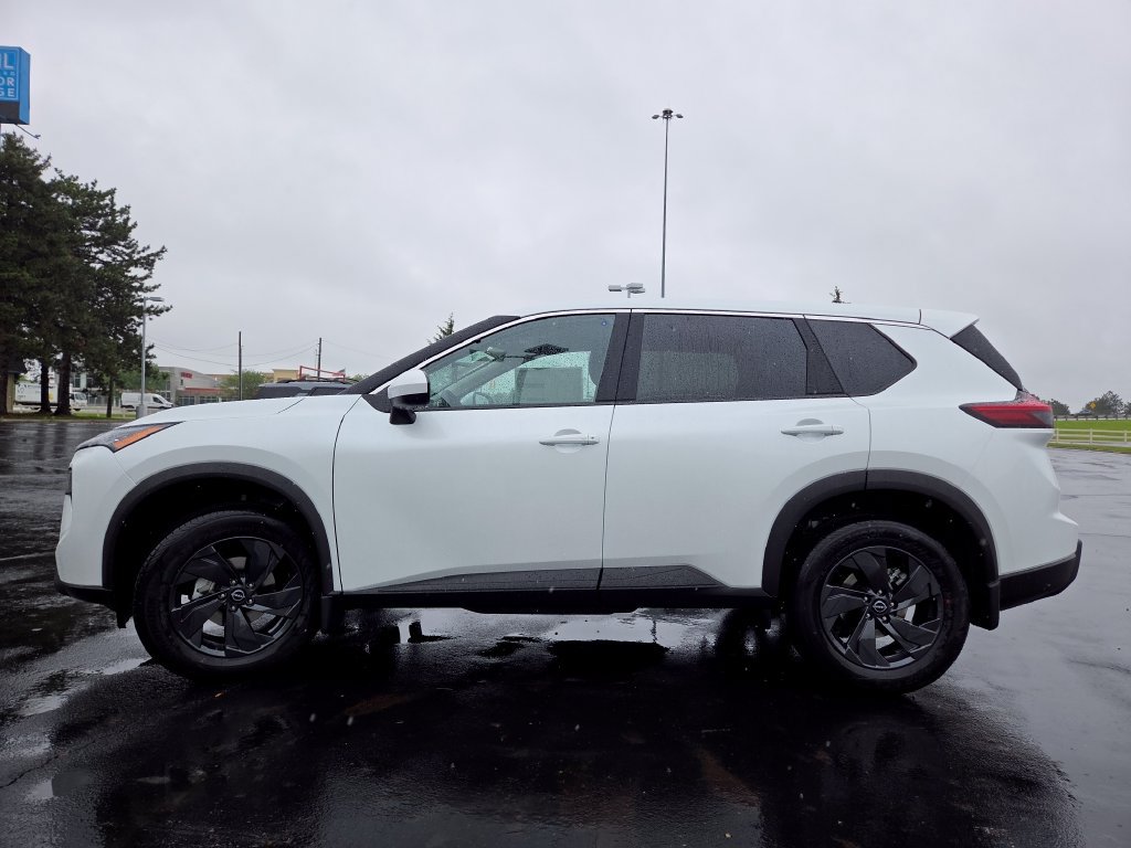 New 2026 Nissan Rogue SV AWD/4WD image 10