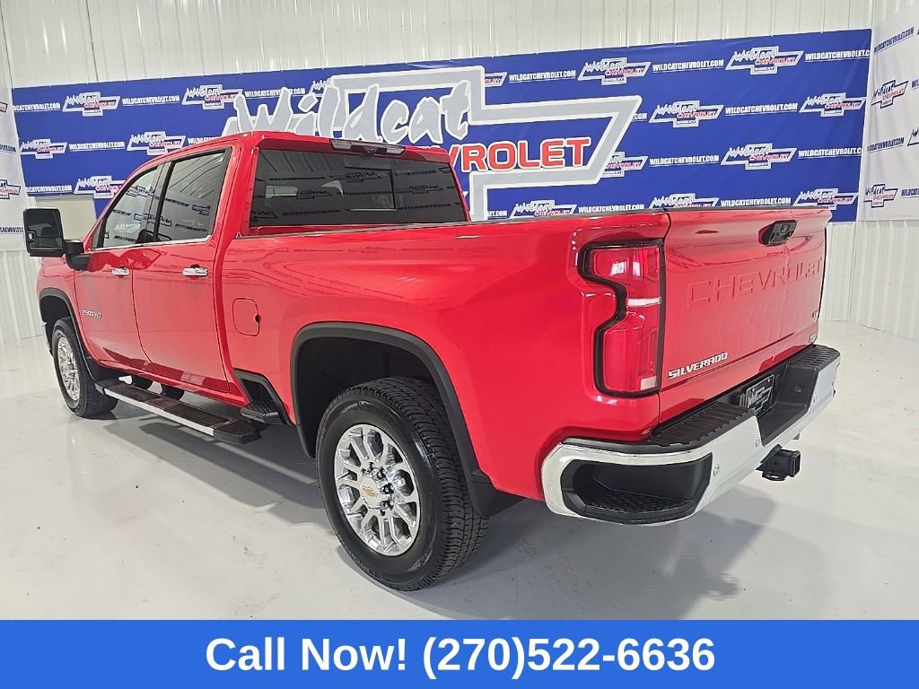 Used 2024 Chevrolet Silverado 2500 LTZ w/ LTZ Premium Package image 6
