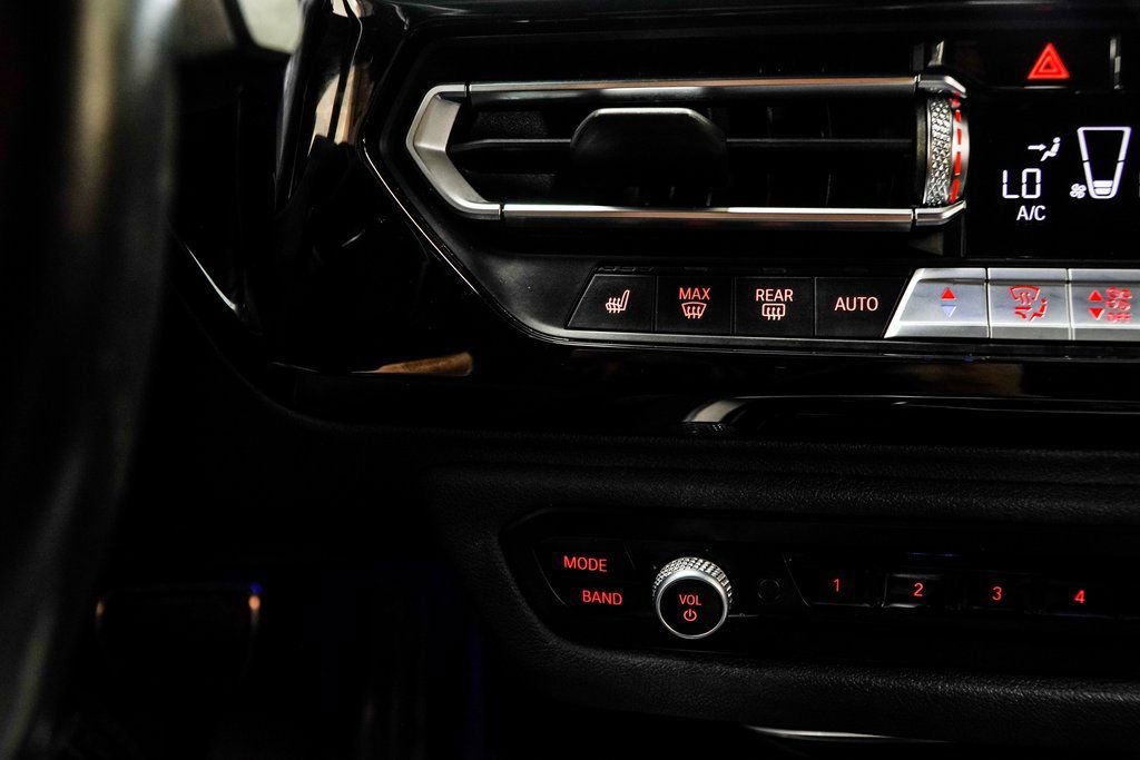 Used 2023 BMW Z4 M40i w/ Premium Package image 24